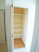 収納 アンダンテ