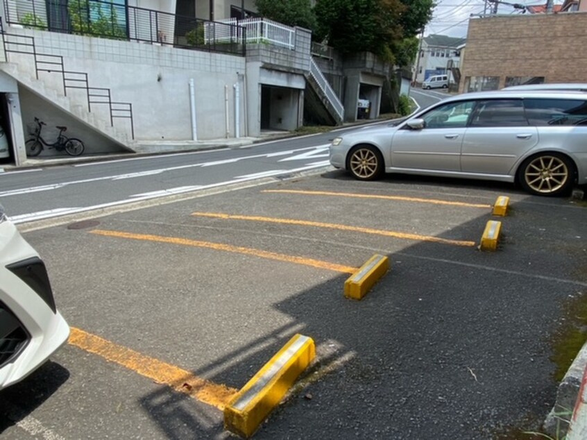 駐車場 セントバレ－Ａ棟