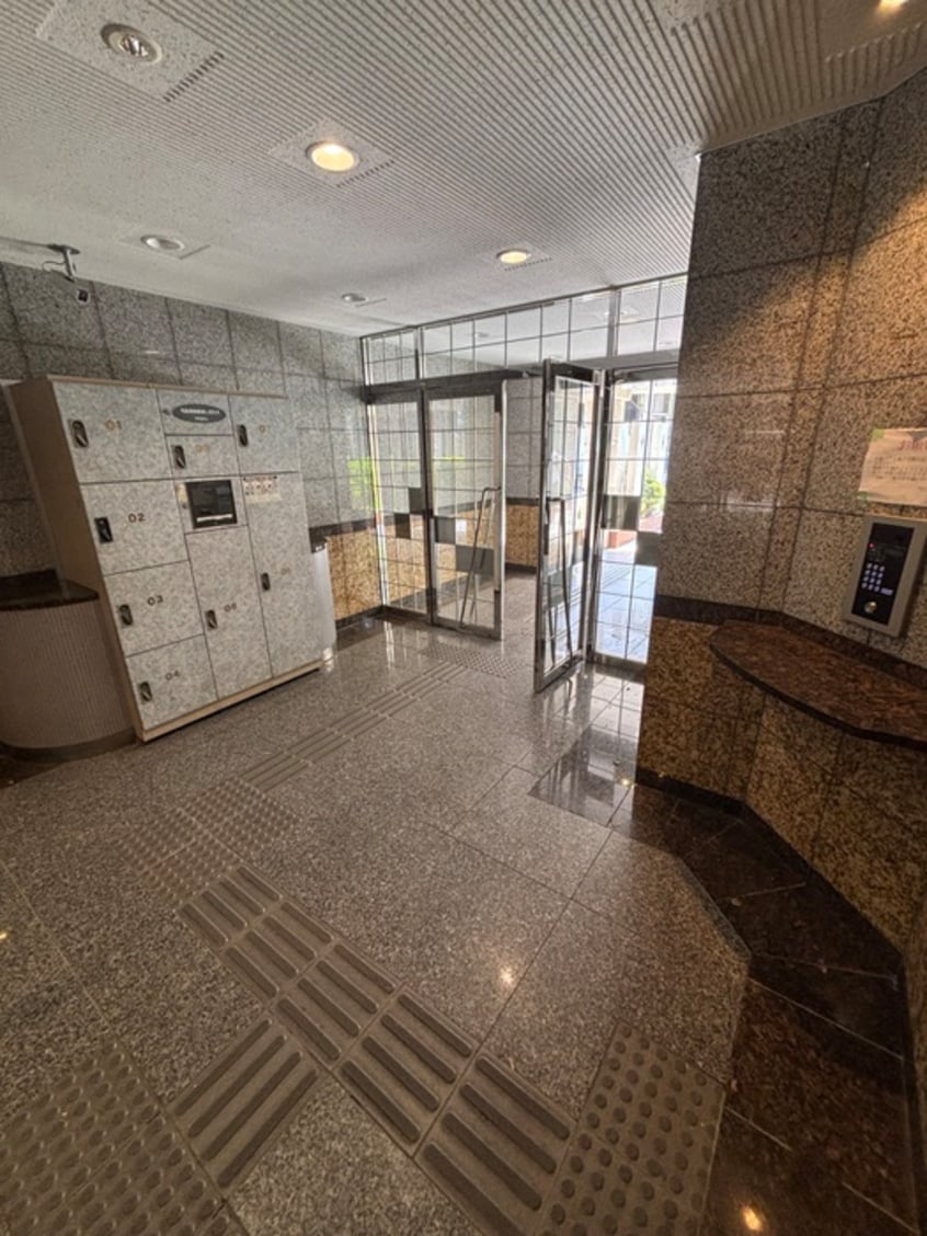 エントランス部分 エスポワール