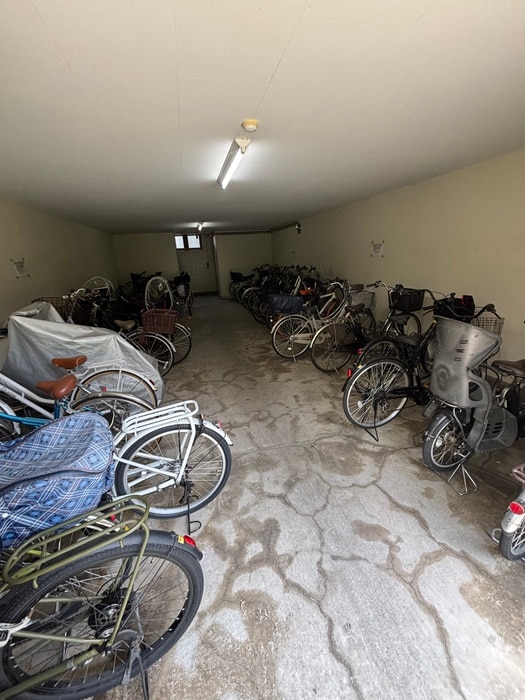 駐輪場 エスポワール