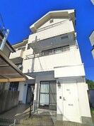 本中山ハイムの外観