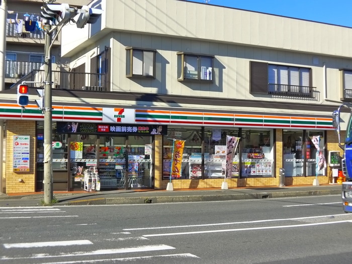 セブンイレブン(コンビニ)まで398m しゅがあはうす３番館