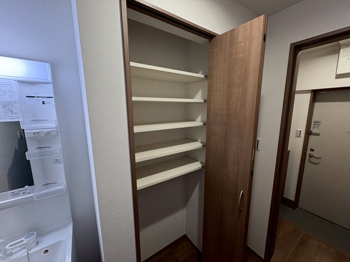 収納 カサデルソルⅥ