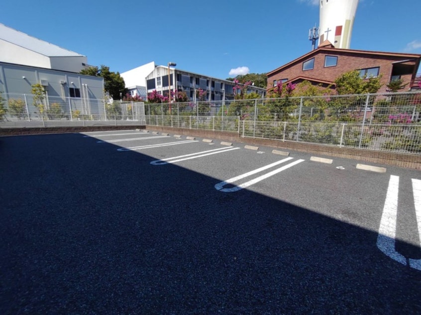 駐車場 シェロマ