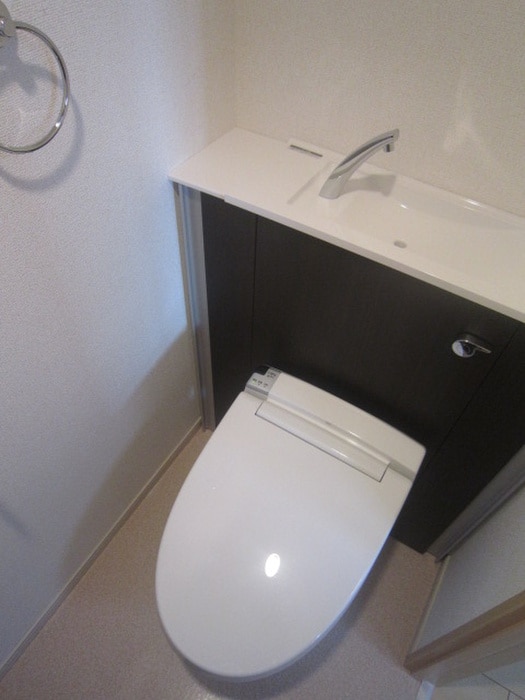 トイレ シェロマ