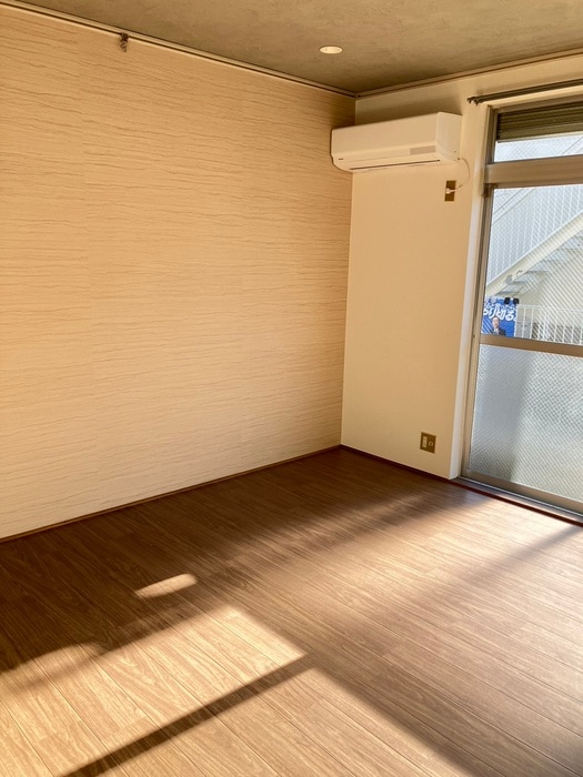 居室 ｴｽﾃｰﾄﾋﾟｱ寿