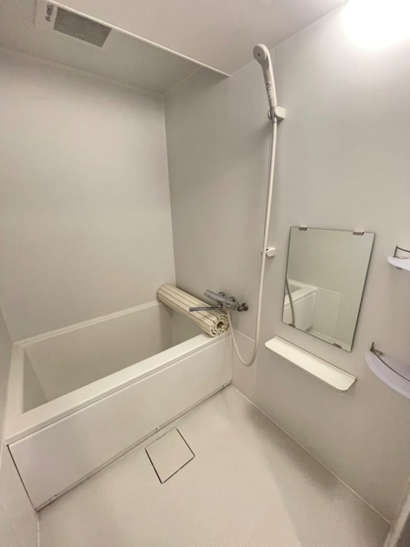 バス／シャワールーム等 ハウス師岡(1F－3F)