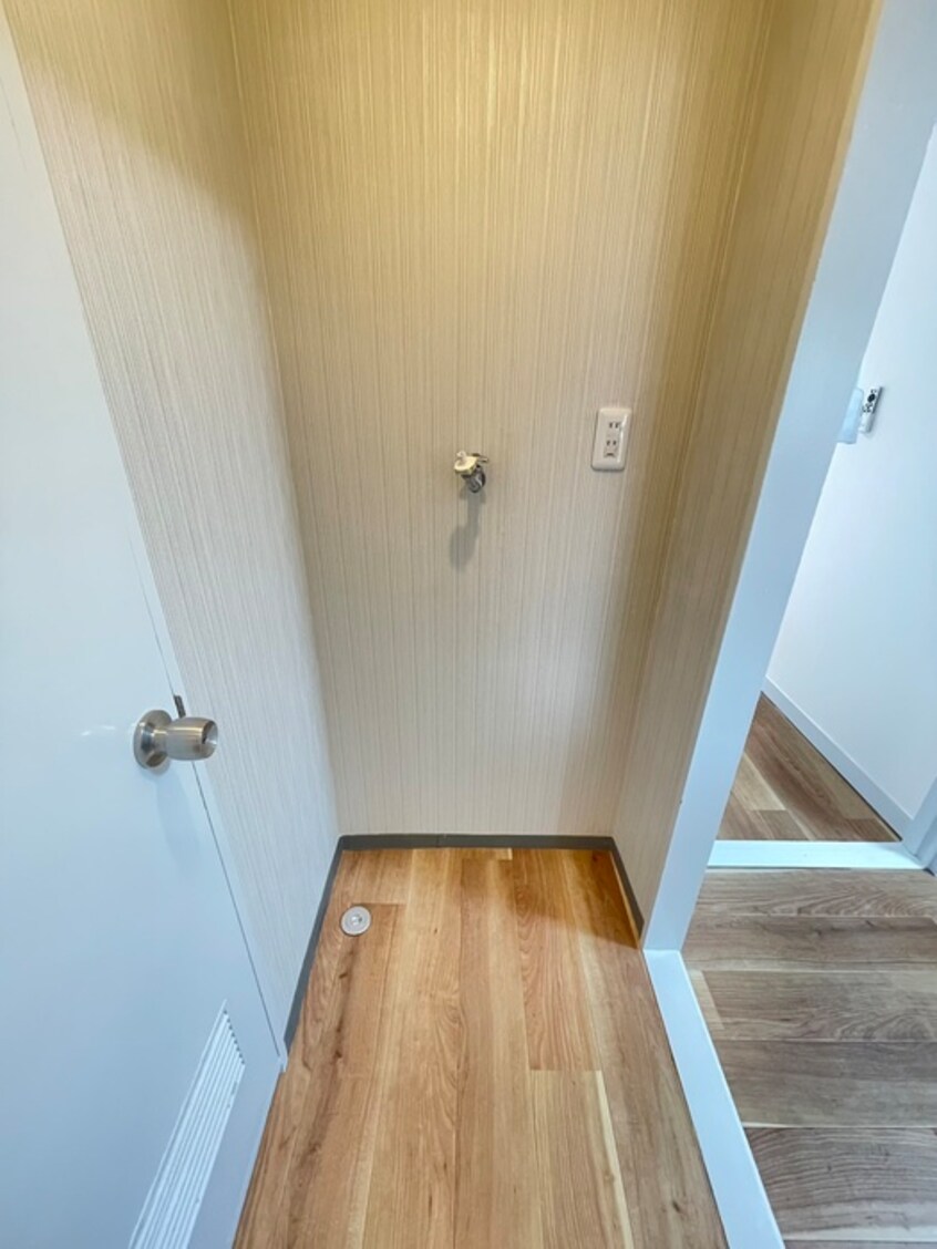 洗濯機置場 ハウス師岡(1F－3F)