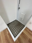 玄関 ハウス師岡(1F－3F)