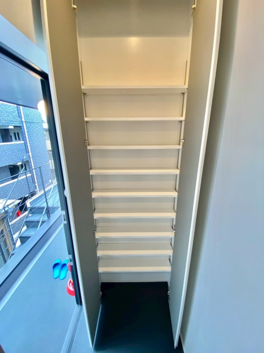 靴箱 Ｓｅｌｅｎｅｘｔｒａ