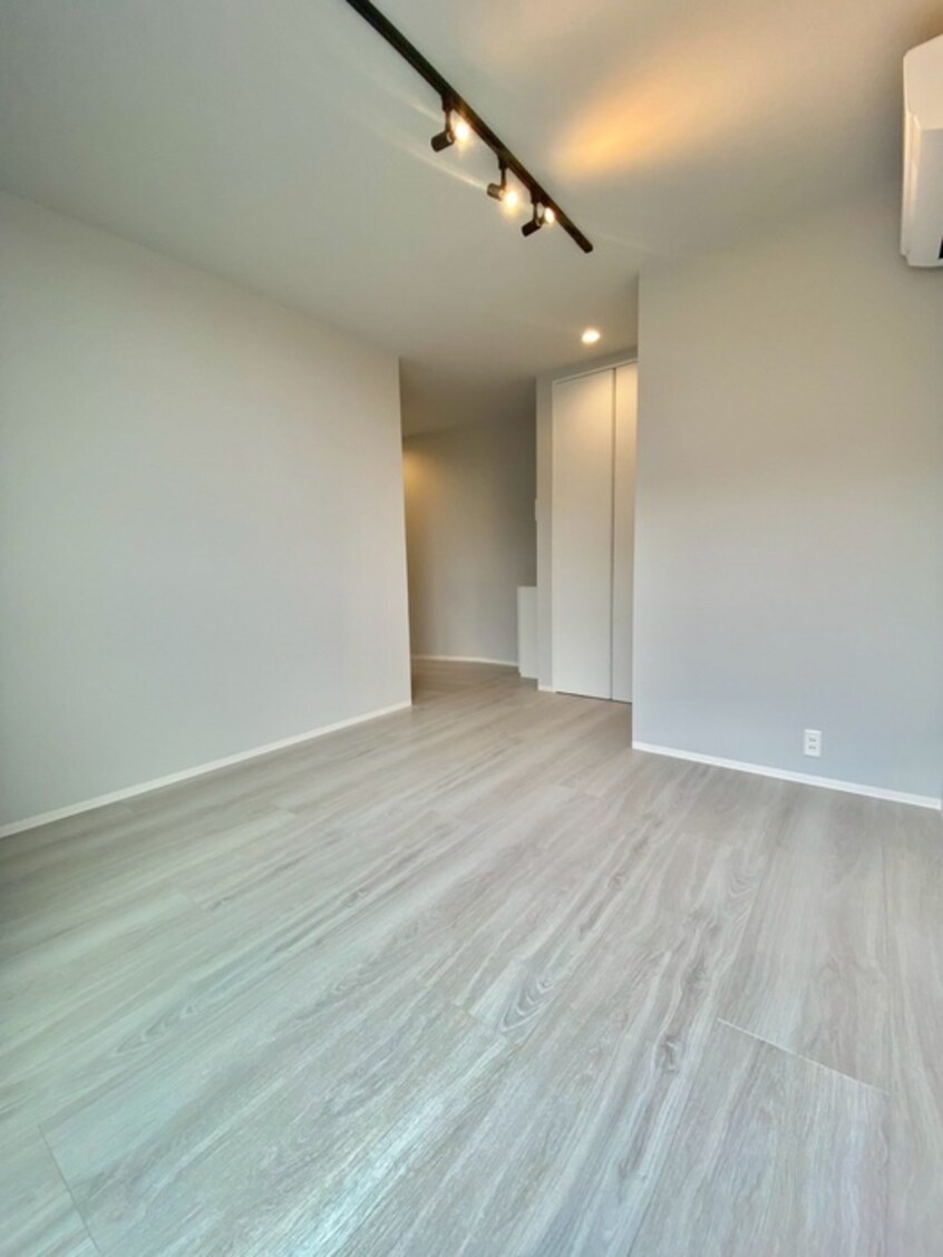 内観写真 Ｓｅｌｅｎｅｘｔｒａ