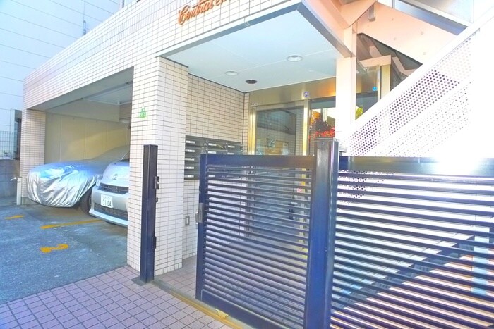 エントランス部分 セントラルビル綾瀬