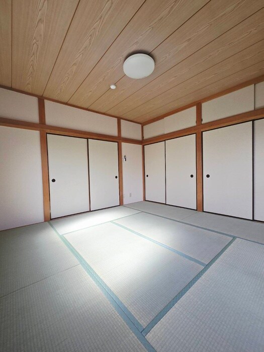 居室 サンシティ上鷺