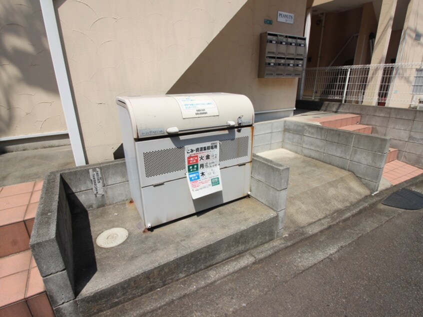 建物設備 ﾋﾟｰﾅｯﾂ