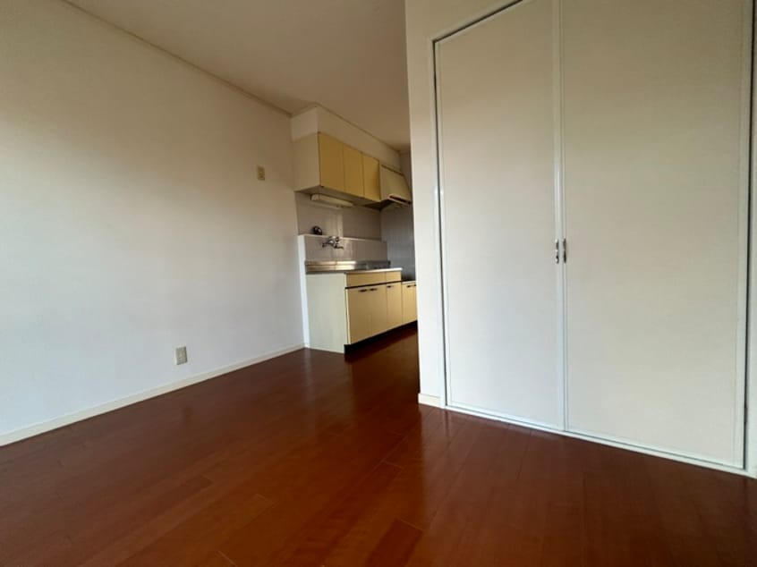 居室 シャープ＆フラット