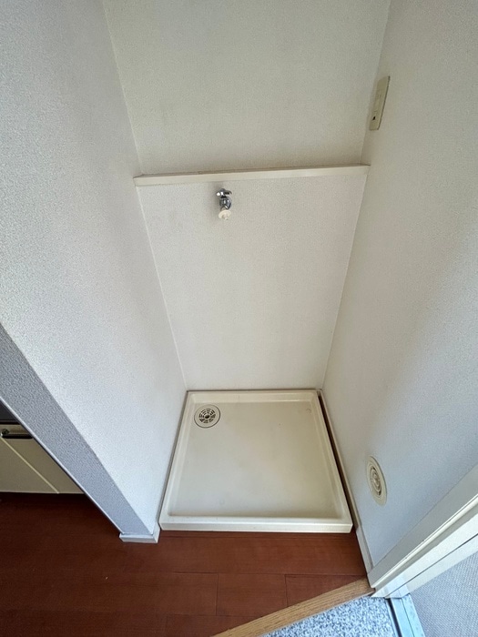 洗濯機置場 シャープ＆フラット