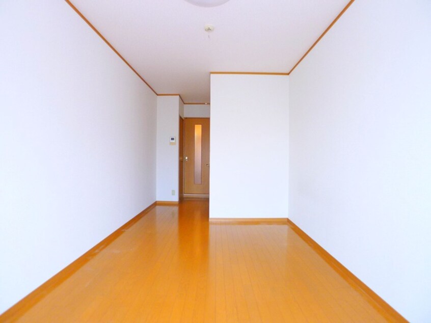 内観写真 アム－ル右京