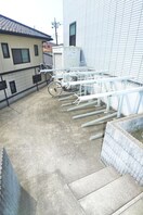 駐輪場 アム－ル右京