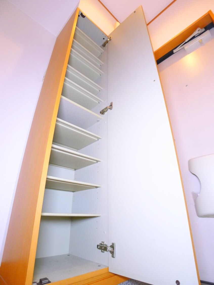 靴箱 アム－ル右京