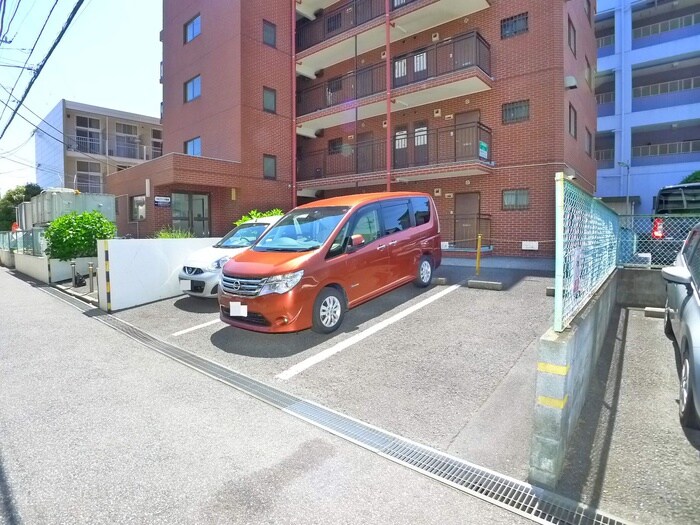 駐車場 ベルフィーヌ船橋