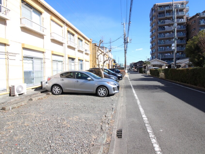 駐車場 エステ－トピア原２