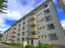 高塚団地2街区2棟（502）の外観