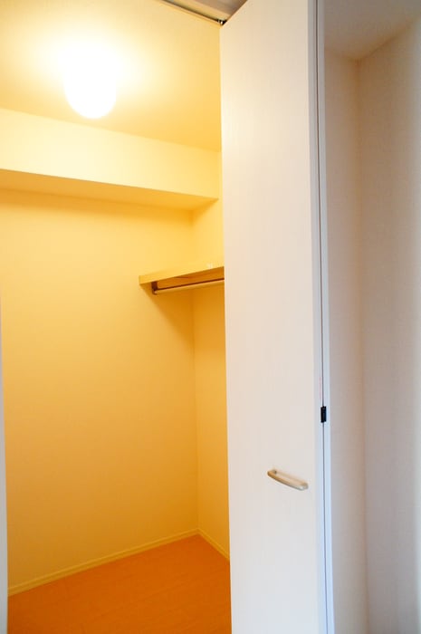 収納 ドエルEBINA