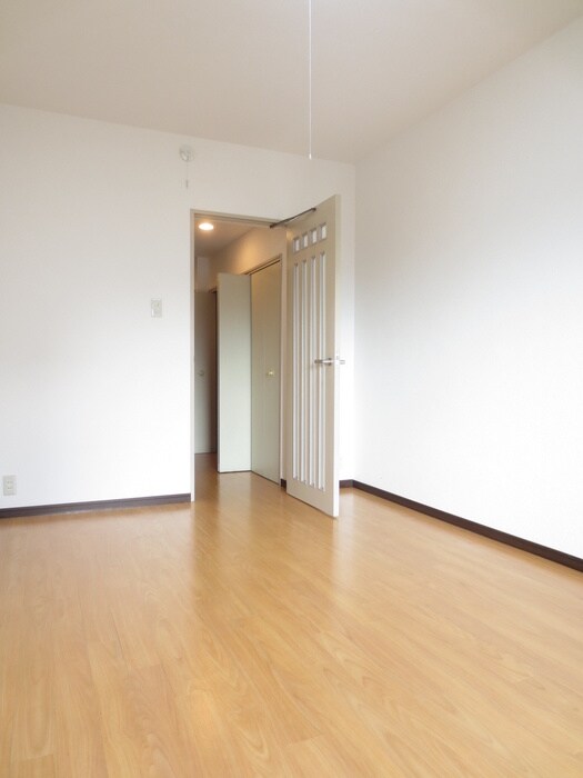 居室 リバティー座間（２０４）