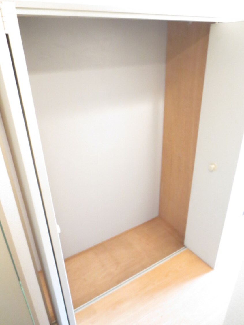 収納 リバティー座間（２０４）