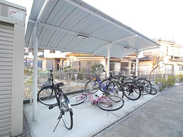 駐輪場 グランツ　テンペル