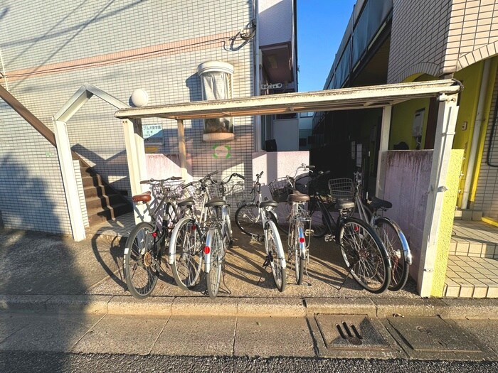 駐輪場 メープル大泉学園Ｂ棟