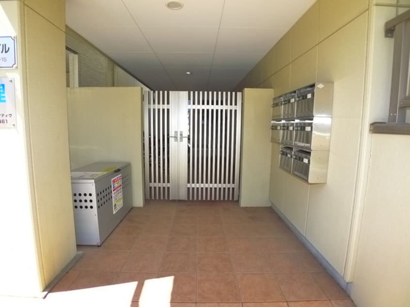 エントランス部分 ビックアップル