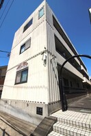 サンイ－ストハウスの外観