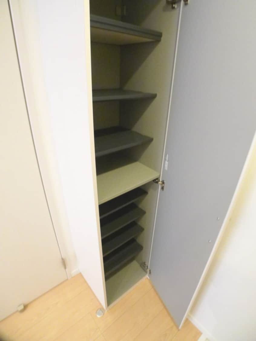 靴箱 ＫＡＨＡＬＥ八千代Ａ