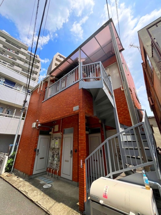 外観写真 トラッドハウス