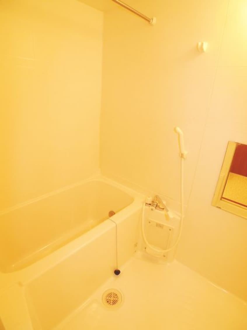 バス／シャワールーム等 アンプル－ルフェ－ル四季