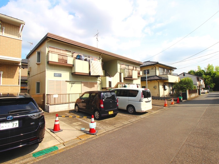 エントランス部分 もちの木ハイツ