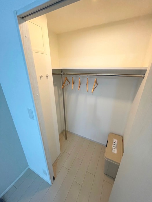 収納 エルファーロ中野新井薬師