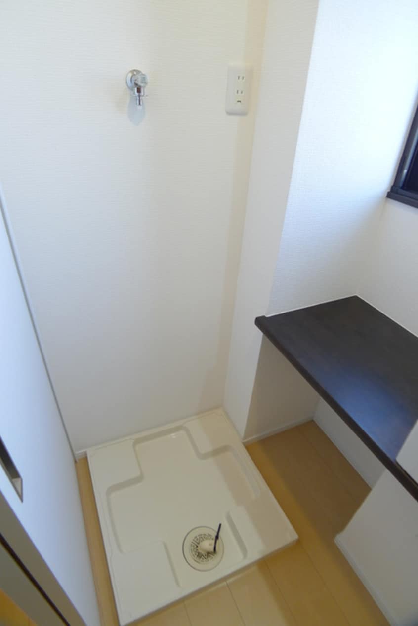 洗濯機置場 グレーシア草加