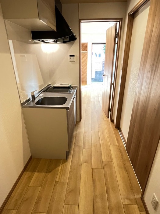 廊下 ＢＬＡＮＦＥＲＴＥ氷川