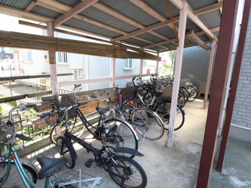 駐輪場 カイラクメゾン　Ａ