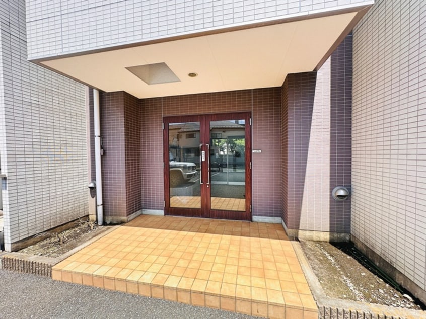 エントランス部分 アンプルールフェールKOKI