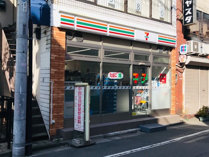 セブンイレブン　杉並井荻店(コンビニ)まで147m Lotus