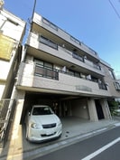 ア－クコ－トの外観