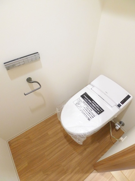 トイレ ｱｰﾄﾚｼﾞﾃﾞﾝｽｲﾝおおたかの森