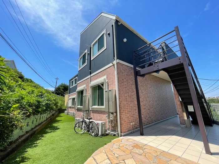 外観写真 アザーレ・パッシオ百合ヶ丘Ａ