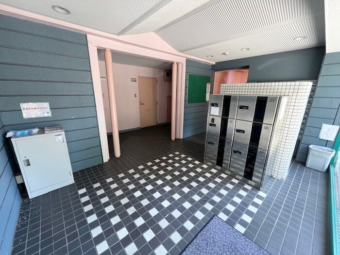 エントランス部分 ベルヴュ日吉