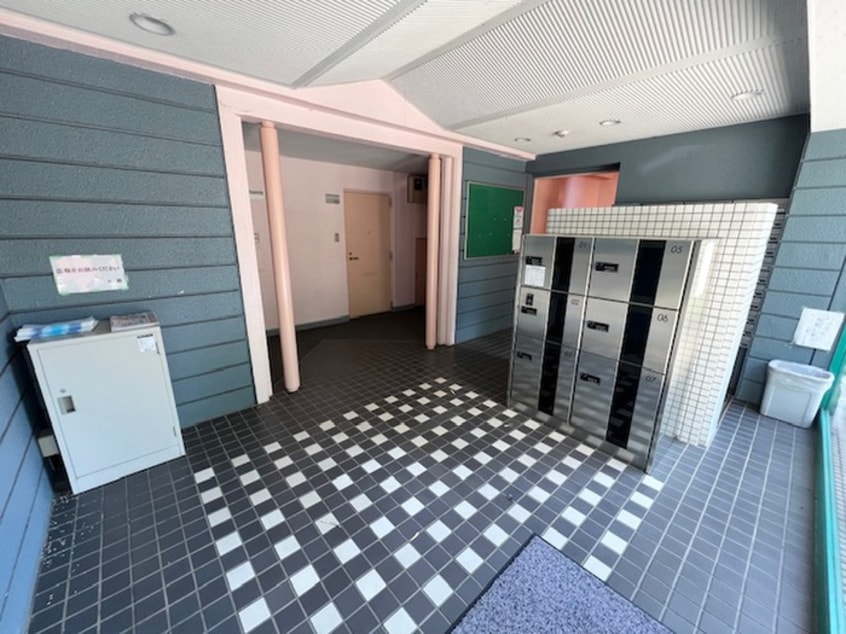 エントランス部分 ベルヴュ日吉