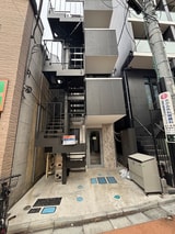 IZUMI B.L