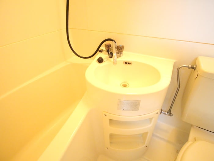 洗面 コ－ポ羽賀